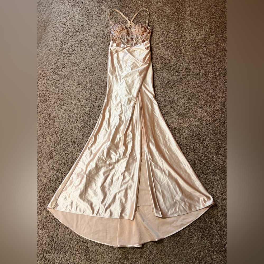 Ladivine CDS412 gold / champagne satin with lace embellishment formal gown sz 8